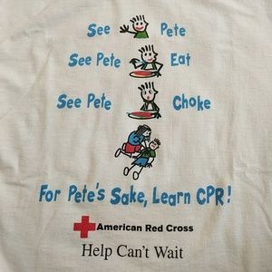 💞Rare Vintage Red Cross t-shirt